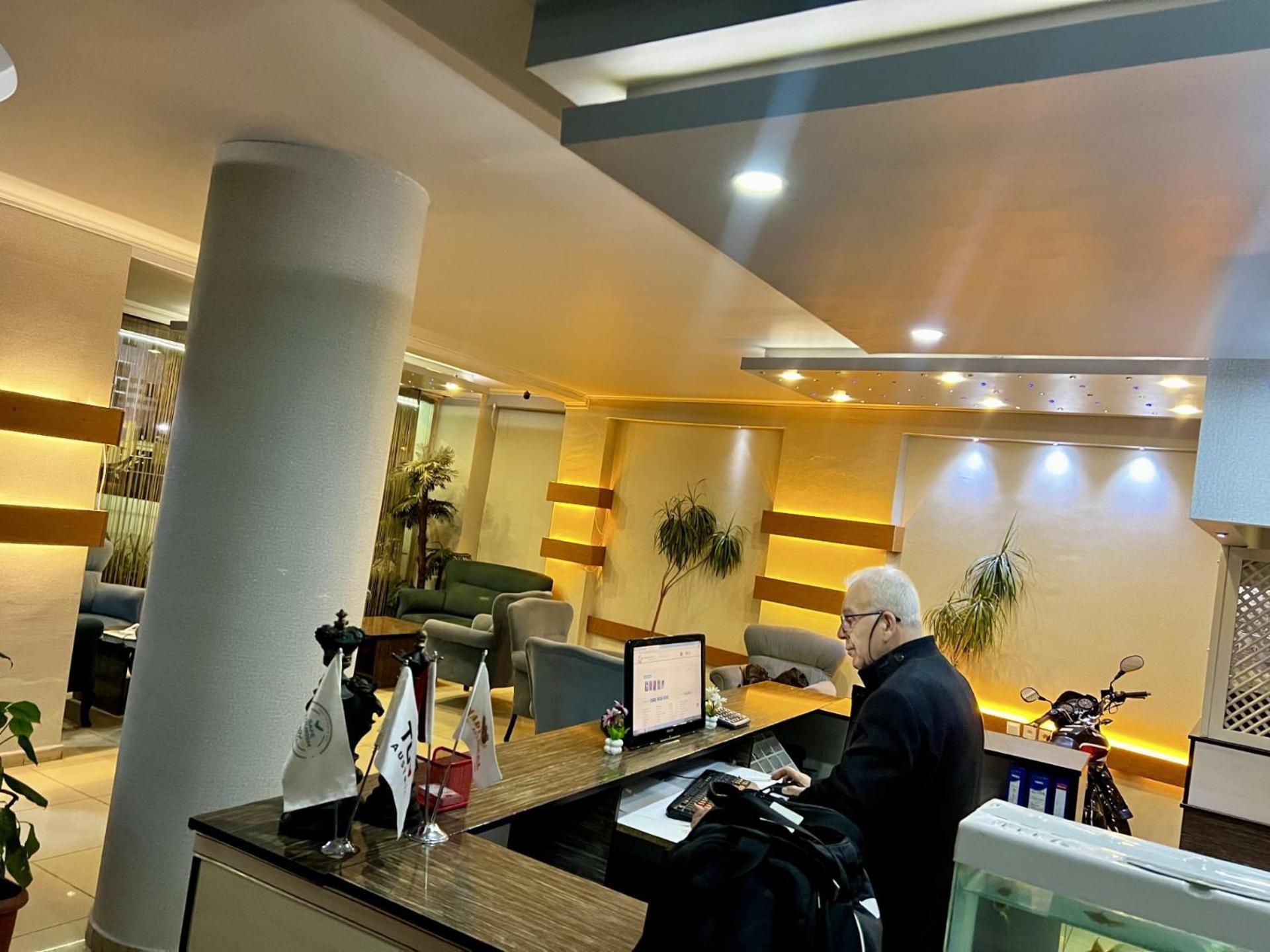 Otel Madi Adana Esterno foto